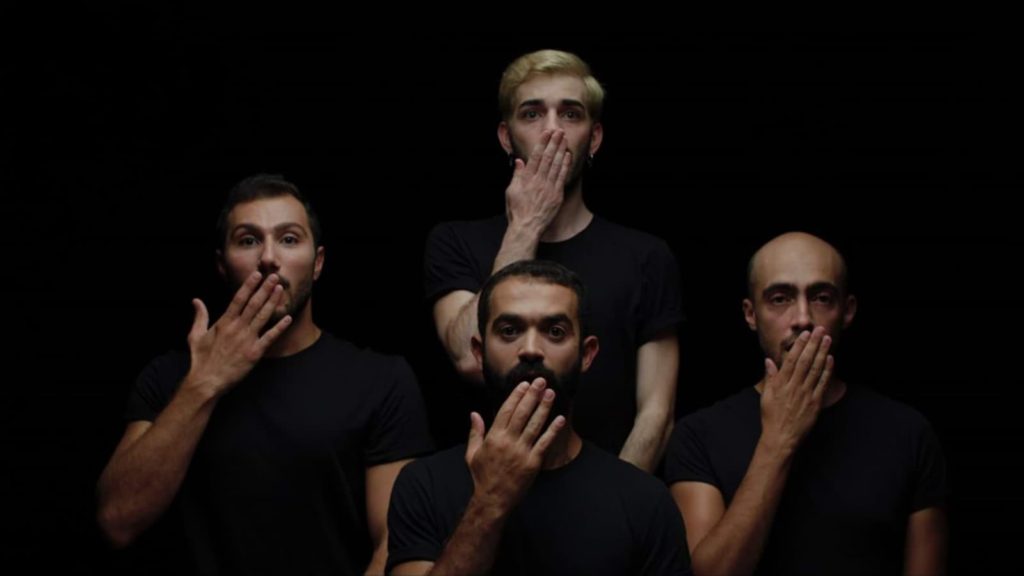بشتاقلك ساعات