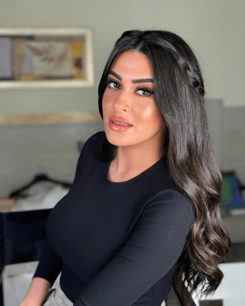 تسريحات شعر النجمات في العيد