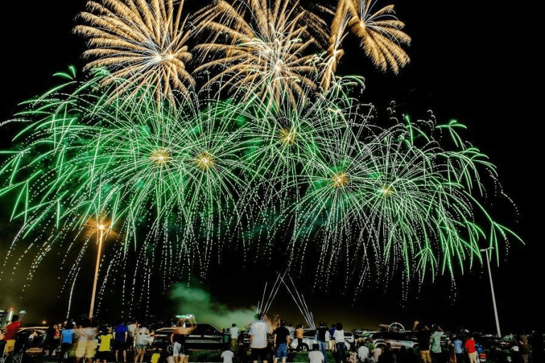 عيد الاتحاد في الإمارات.. أين تشاهد عروض الألعاب النارية؟