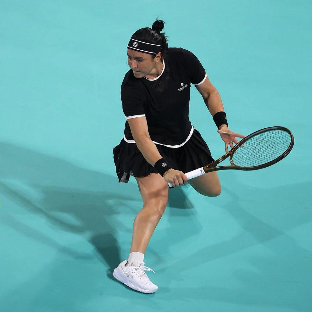A nail biting match! 🫣🔥@onsjabeur pulls out all the stops to defeat Ostapenko in straight sets