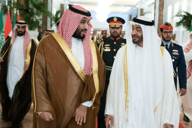 4 عائلات عربية تحجز مكانها ضمن أغنى 25 عائلة حول العالم 2025 4 عائلات عربية تحجز مكانها ضمن أغنى 25 عائلة حول العالم 2025
