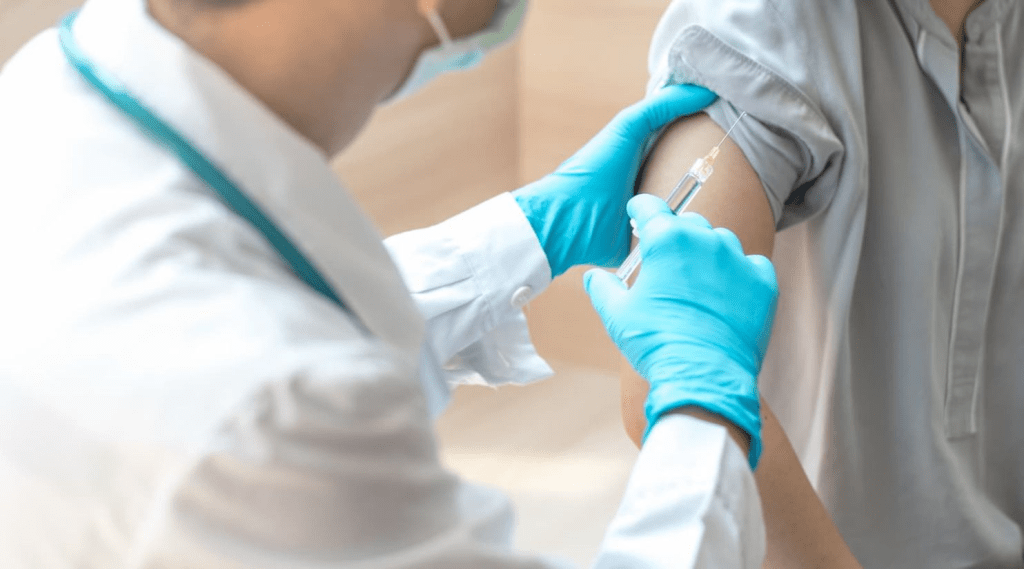 التطعيمات الإلزامية للحج