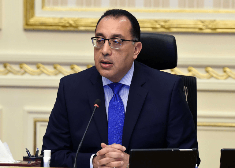 تطبيق العمل عن بُعد يوم الأحد خلال مايو 2026.. ما الفئات المستثناة؟